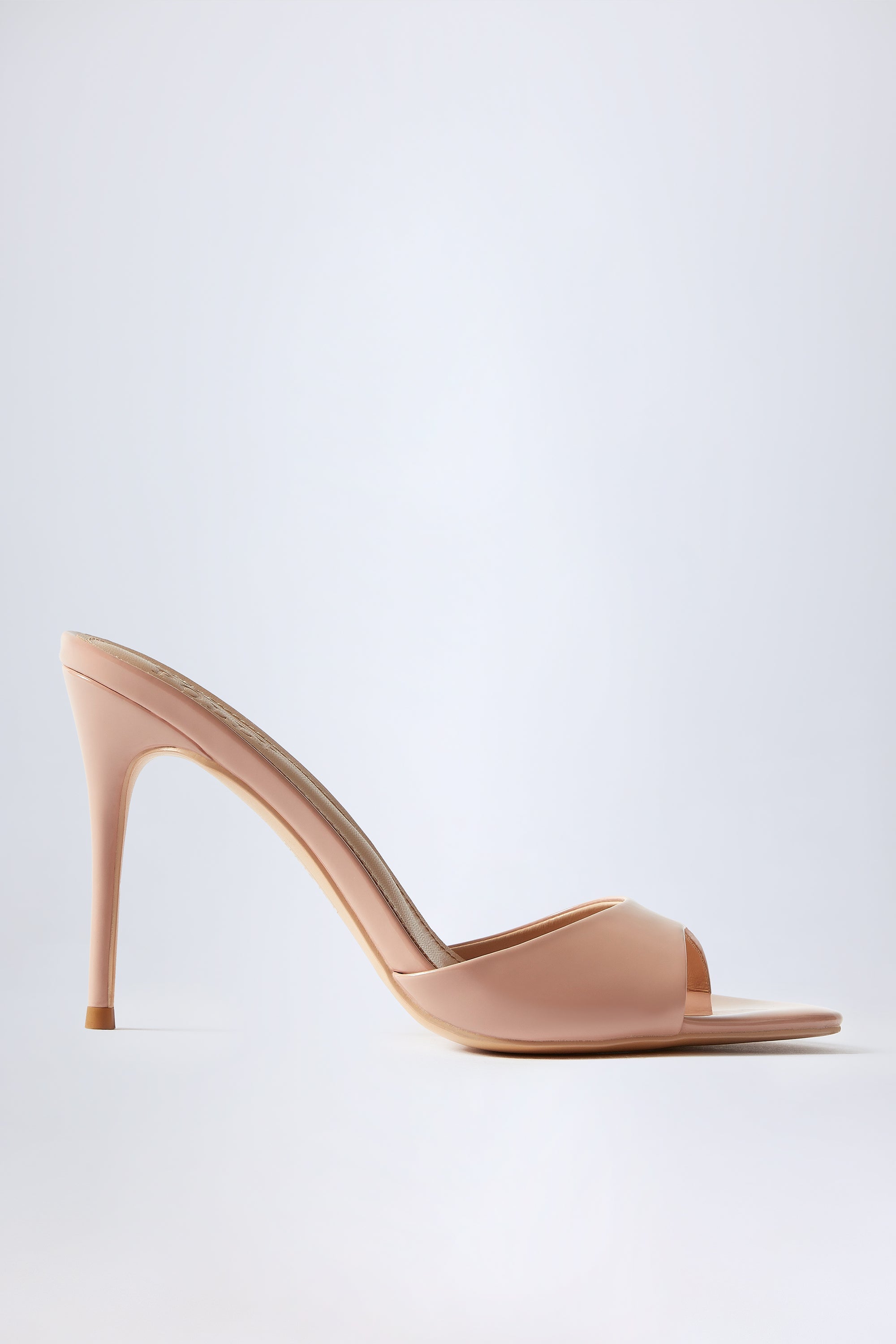 Amandine Almond-Toe Heeled Mules in Patent Pink